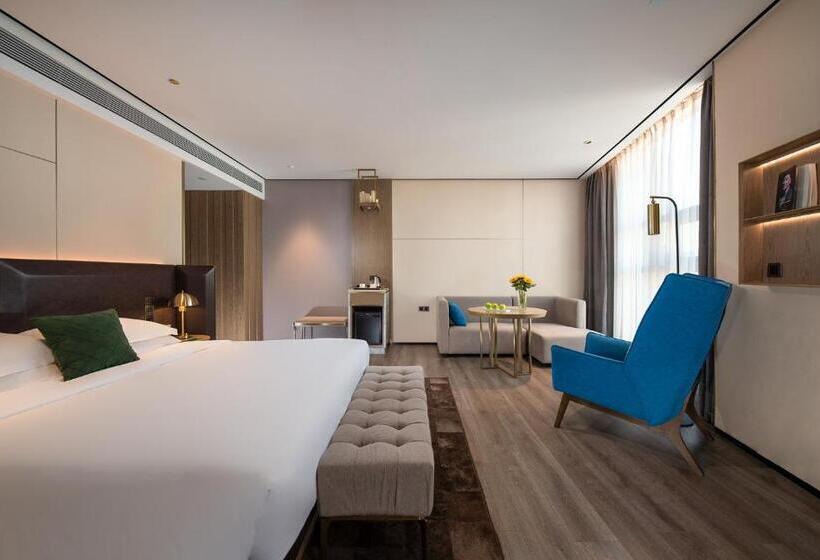 Quarto Deluxe, Echarm Plus Hotel   Taihu Garden Metro Station, North Changjiang Road Wuxi
