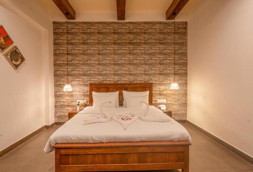 스탠다드 룸 풀장 전망, Eko Resort Vanya   Jim Corbett