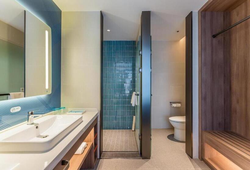 Номер Стандарт, Holiday Inn Express Yuhuan Wetland Park, An Ihg