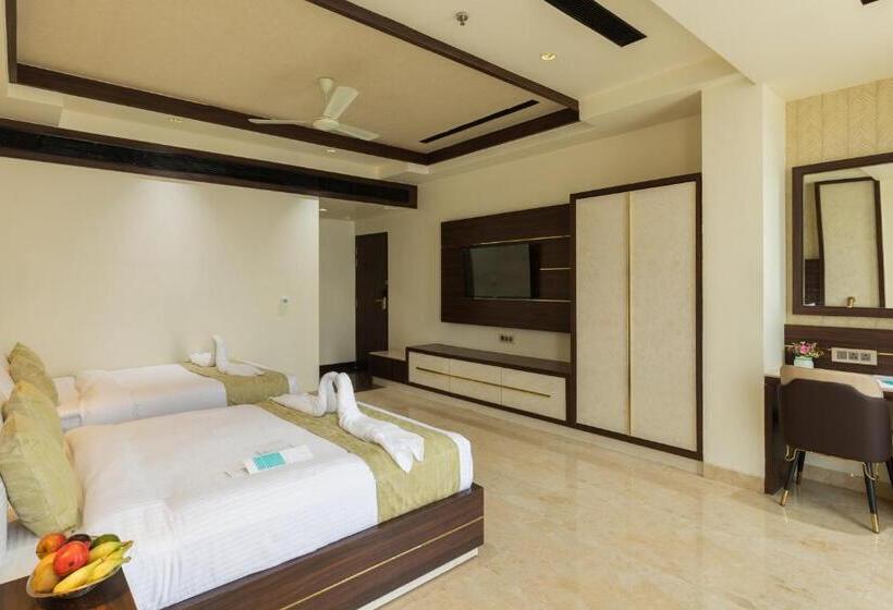 سوییت خانوادگی, Royal Rawal   Luxury Boutique