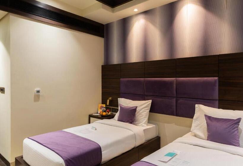 Deluxe Suite King Bed, Royal Rawal   Luxury Boutique
