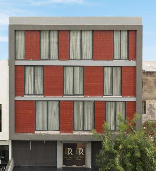 اتاق استاندارد با تخت بزرگ, Royal Rawal   Luxury Boutique