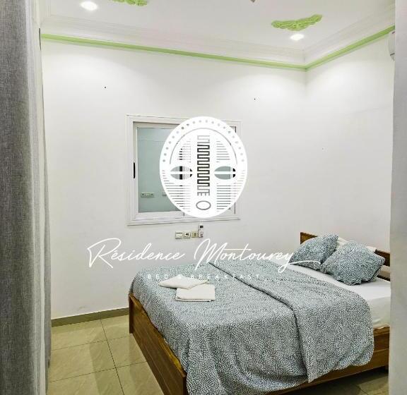اتاق استاندارد با چشم‌انداز استخر, Residence Montourey Bed & Breakfast