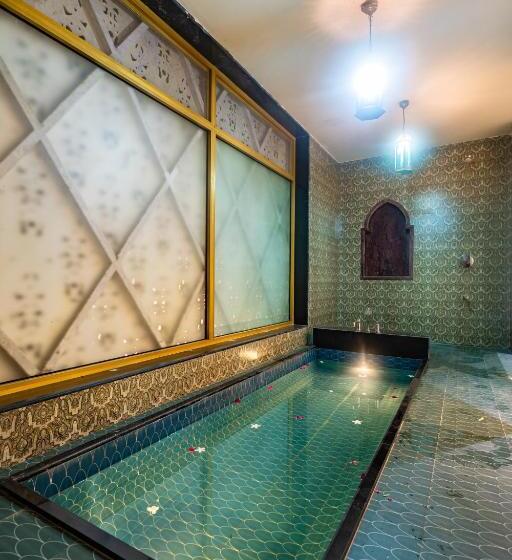 Люкс, Shilp Wellness Resort And Spa