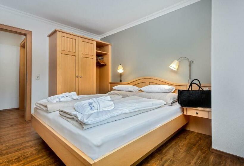 Апартаменты 2 Спальни, Almhof Alpin Apartments & Spa