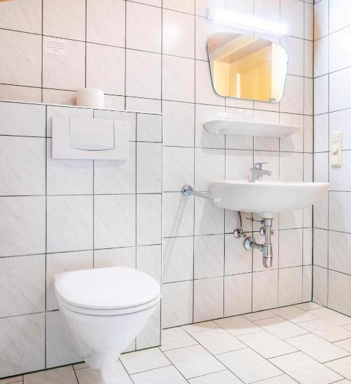 Апартаменты 2 Спальни с Балконом, Gasthof Pesbichl