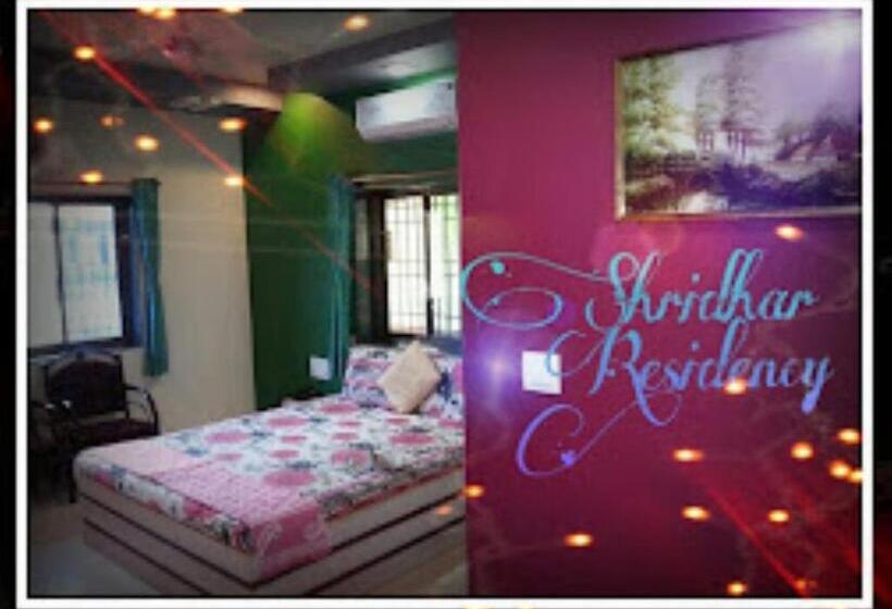 Номер Deluxe, Shridhar Residency Devgad