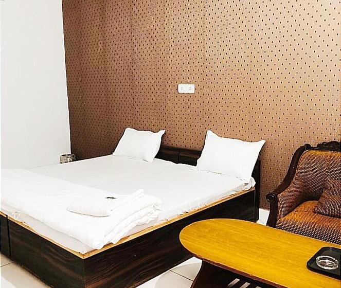 اتاق اکونومی, The Garden    By Sky Group    Special For Families, Couples, Corporate, Groups