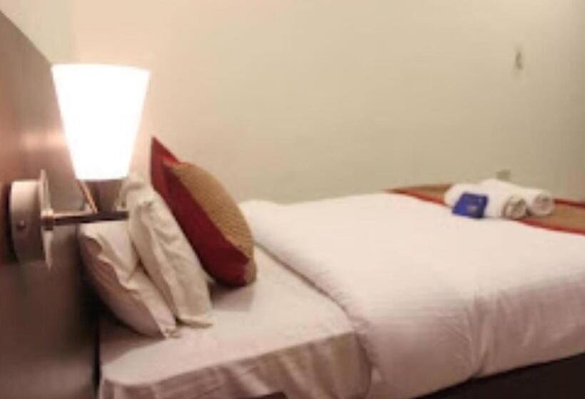 Номер Стандарт Трехместный, Swagstay Hotel Woodlands Nagpur
