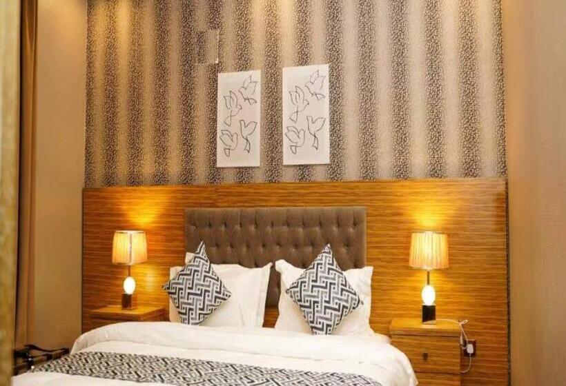 آپارتمان لوکس 2 خوابه, فندق باليت كريدي الفاخر Palette Luxury Credi