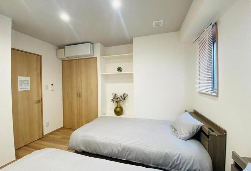اتاق خانوادگی, 万錦apartment