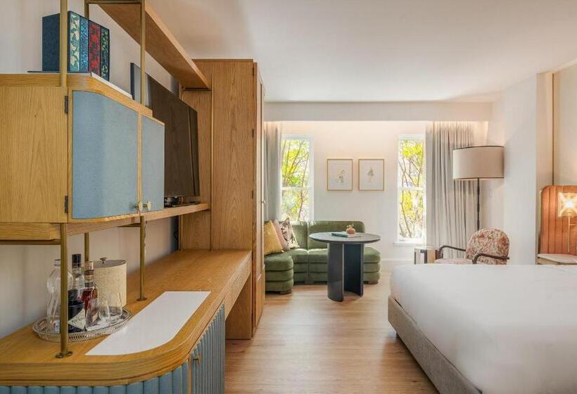 سوییت با چشمانداز باغ, Bardo Savannah