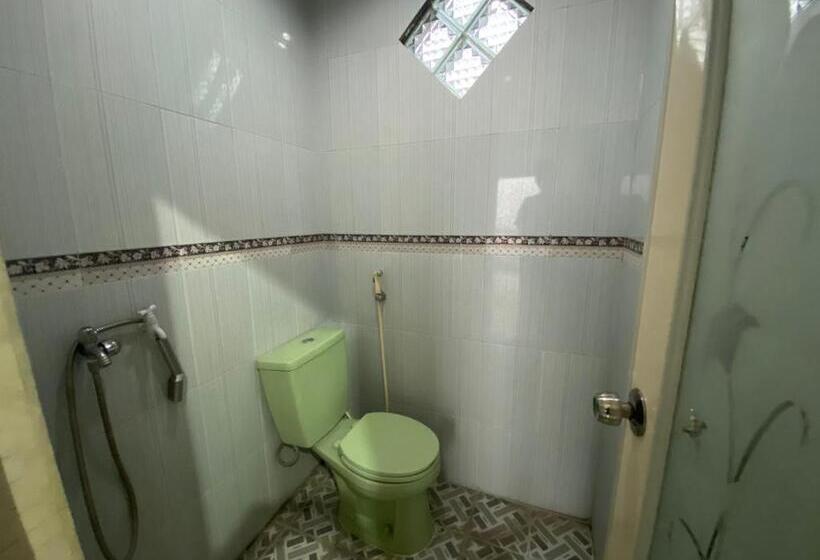Семейный Номер, Brilliant Homestay Dieng Redpartner