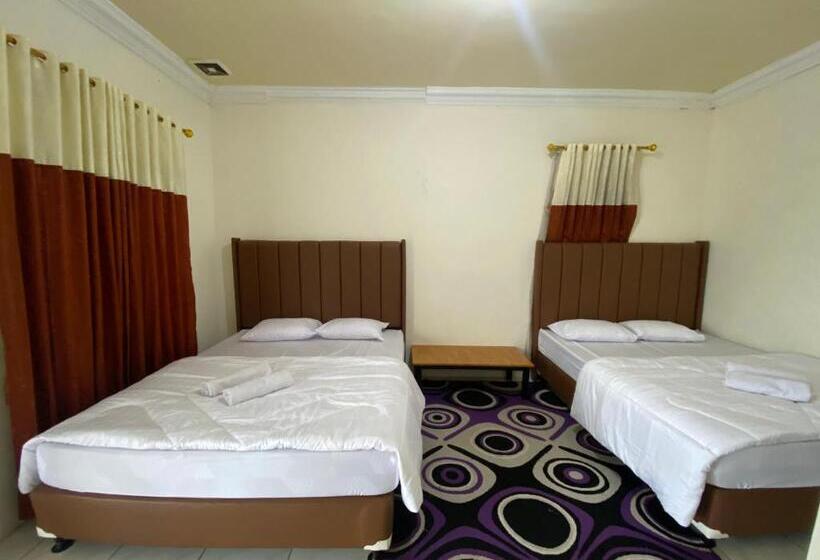 Семейный Номер, Brilliant Homestay Dieng Redpartner