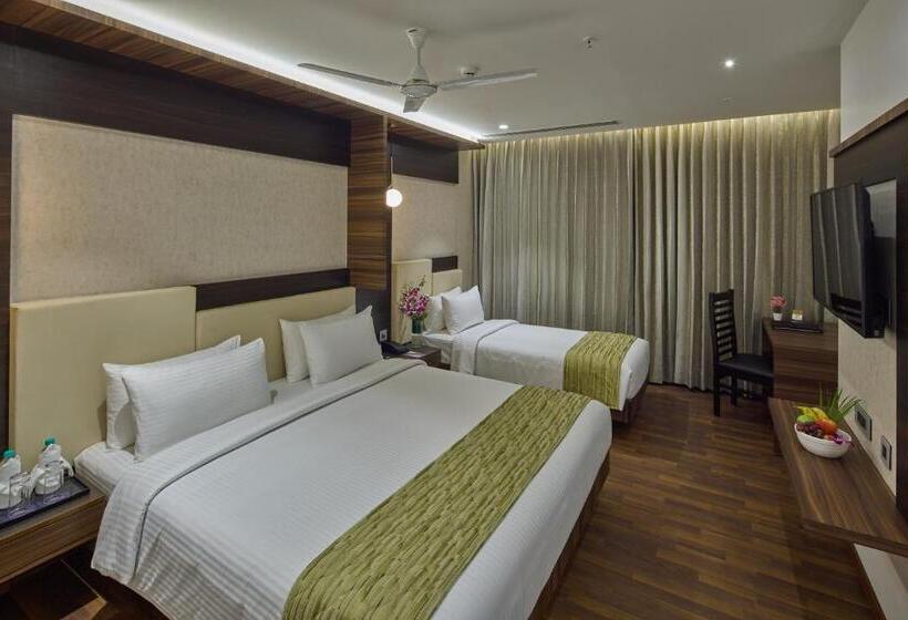 Королевский Люкс, Grand Continent Hosur A Sarovar Portico Affiliate