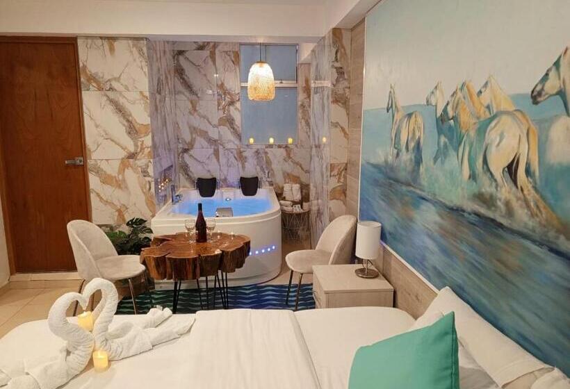 سوئیت با تخت بزرگ, Jacuzzi Hotel Cusco