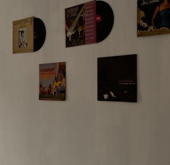 اتاق استاندارد با تخت بزرگ, The Vinyl Homestay