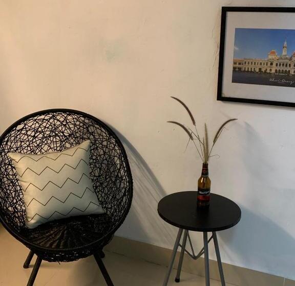 اتاق استاندارد, The Vinyl Homestay