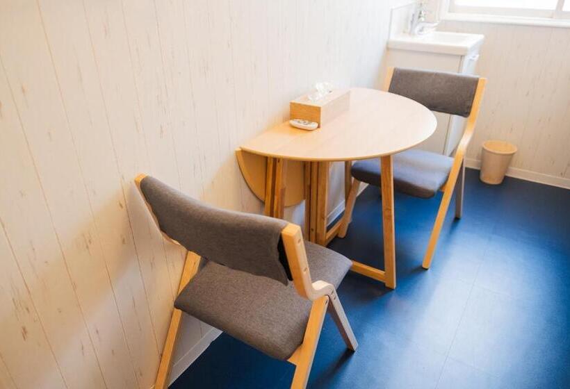 اتاق استاندارد با سرویس بهداشتی مشترک, Niseko Powder Chalet