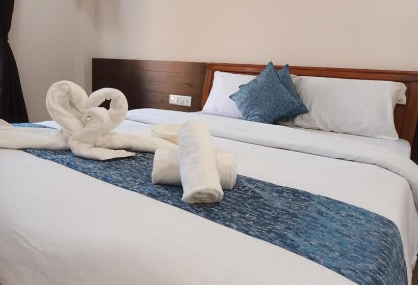 Номер Deluxe, Hill Resort Alibaug