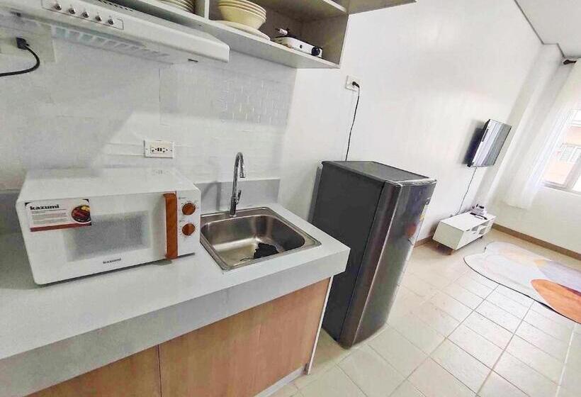 Апартаменты 1 Спальня Вид на Бассейн, Ace That Condo Staycation Cheer Residences Beside Sm Marilao