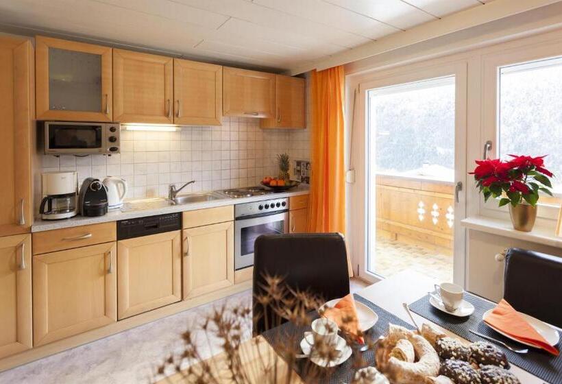 Апартаменты 2 Спальни, Appartement Zint