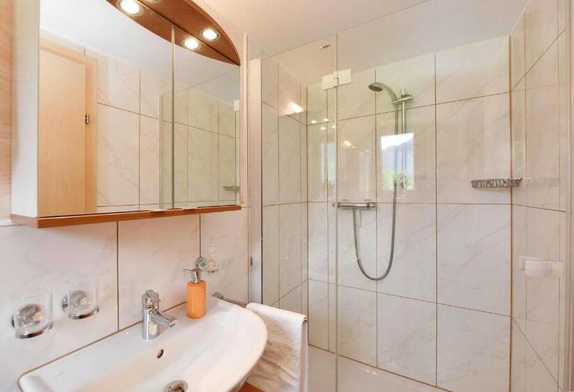 带3个卧室的公寓, Appartement Zint