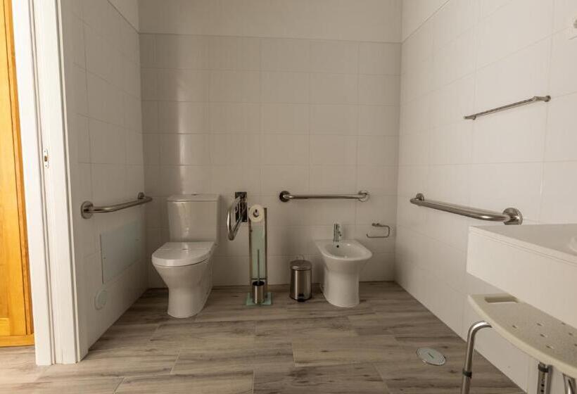 Дом 3 Спальни, Páteo Lima