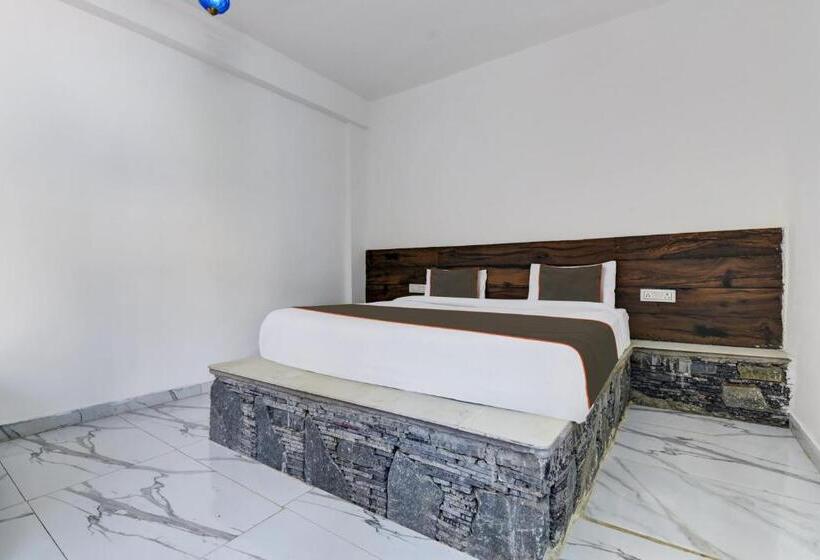 Quarto Triplo Deluxe, Collection O Hotel Kumbha Garh