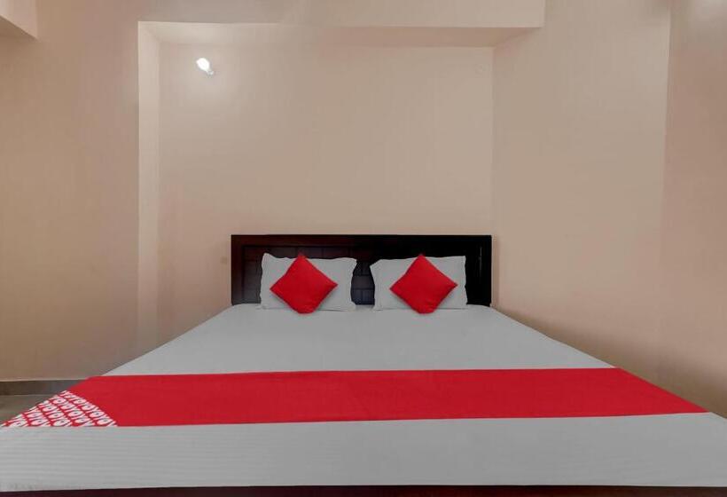 三人经典房间, Super Oyo Flagship Moyong Homestay