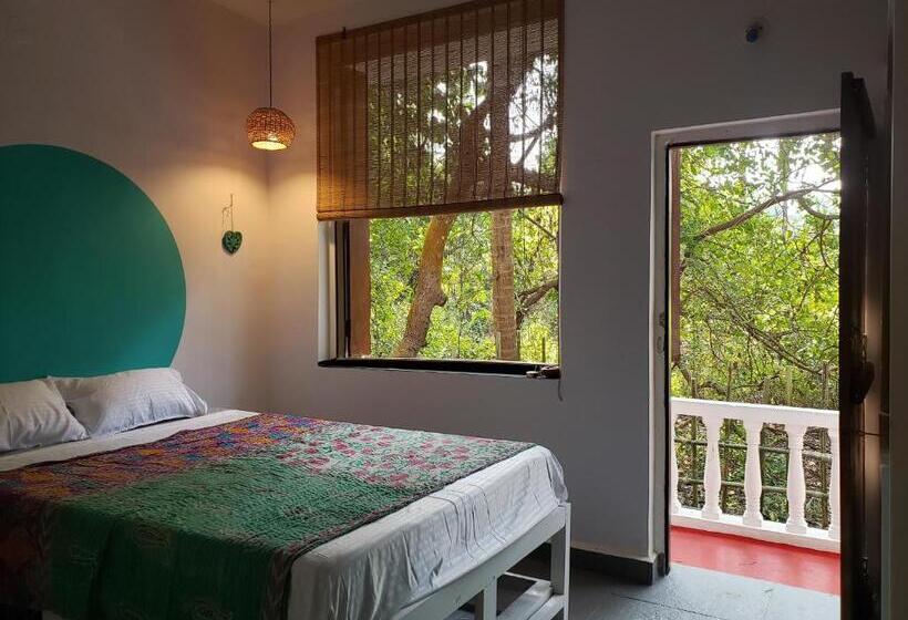 Номер Стандарт, Adi Shakti Guesthouse And Shala