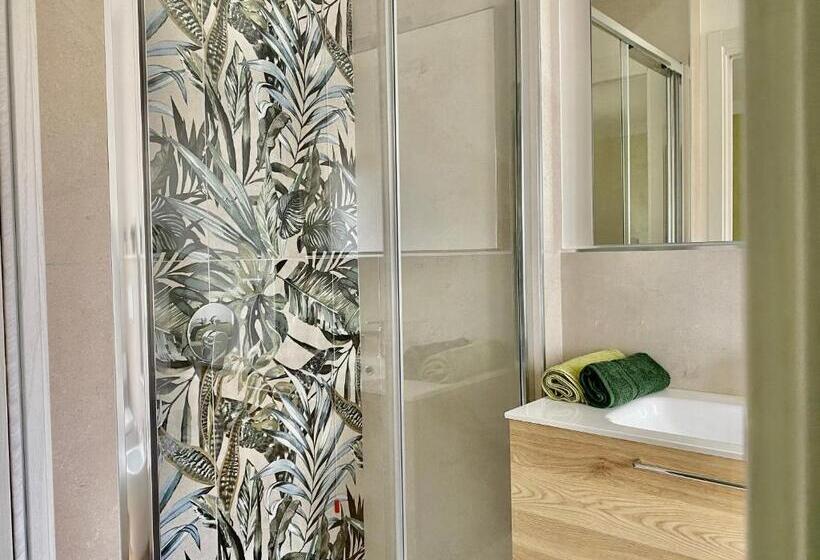 اتاق استاندارد, B&b Niu Susu