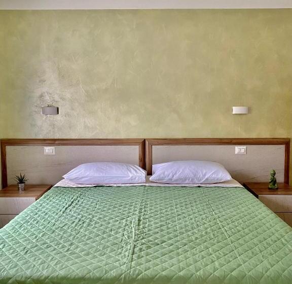اتاق استاندارد, B&b Niu Susu