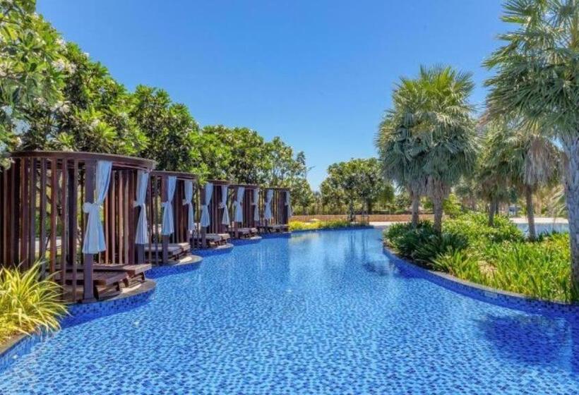ویلای 1 خوابه, Phoenix Pool Villa Cam Ranh