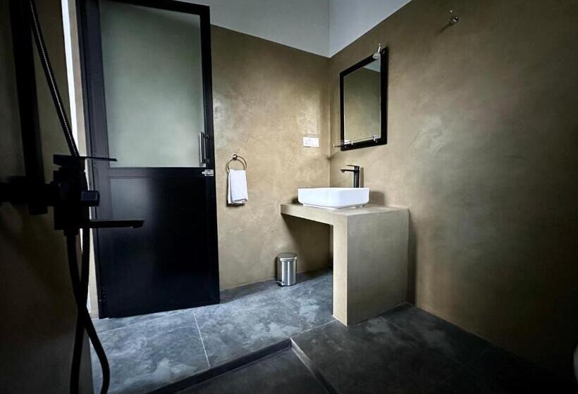 Cameră Standard cu Balcon, Zero Nero