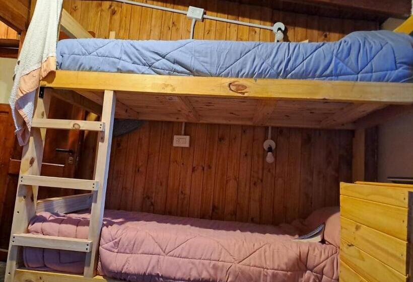 Кровать в Общей Комнате, Hostel El Limon