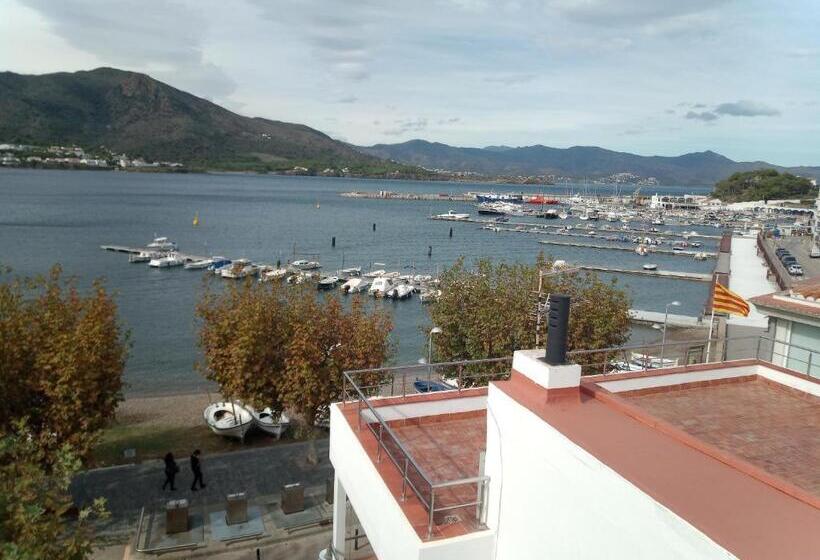 Апартаменты 1 Спальня Вид на Море, Artmony Piso Centro Del Pueblo Vista Frente Al Mar Appartement Plein Centre En Front De Mer