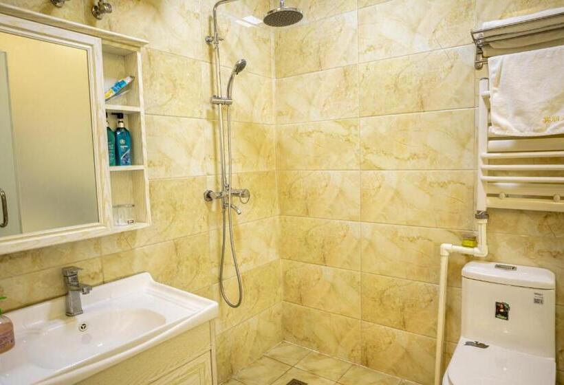 Номер Стандарт Трехместный, Harbin Binpeng Inn   Harbin Taiping International Airport