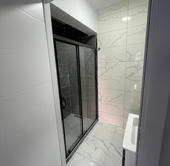 带1个卧室的带海景的公寓, Airport Confort Guest House
