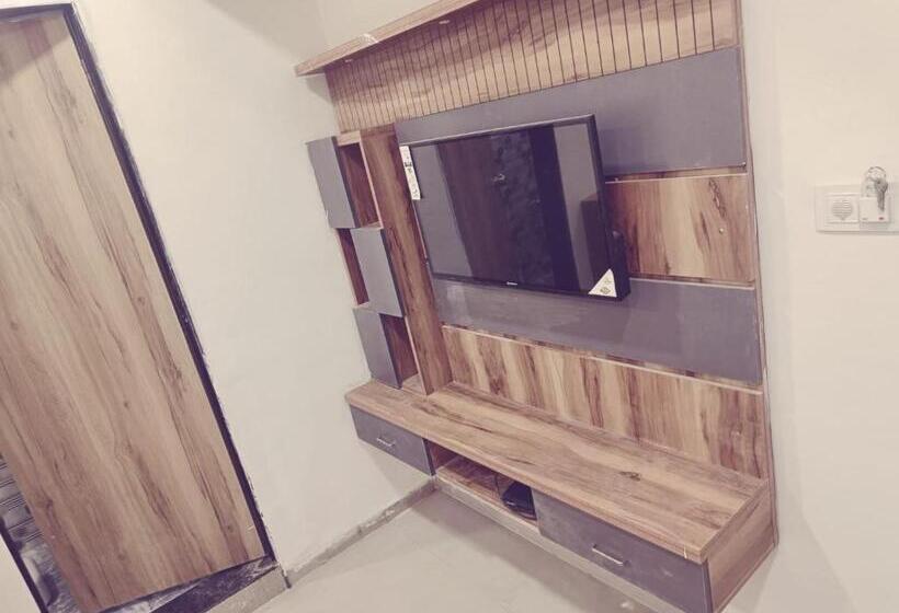 豪华房间, Krishna Hotel Gandhinagar