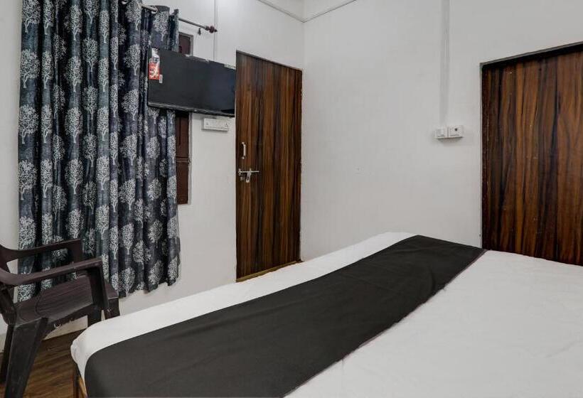 Трехместный Номер Классика, Oyo Flagship Chitra Guest House