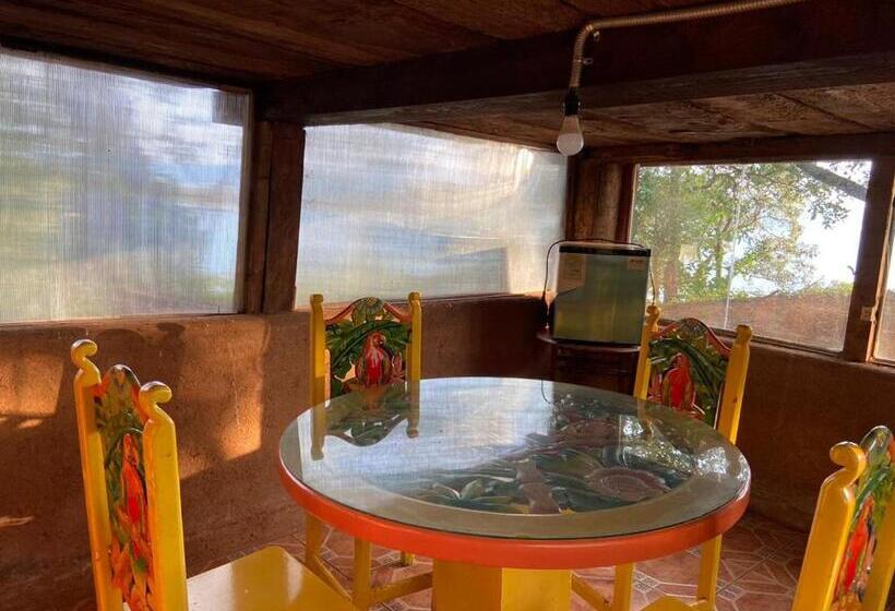 ファミリールーム, Cabañas Rusticas De Zirahuen