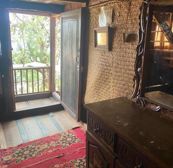 ファミリールーム, Cabañas Rusticas De Zirahuen