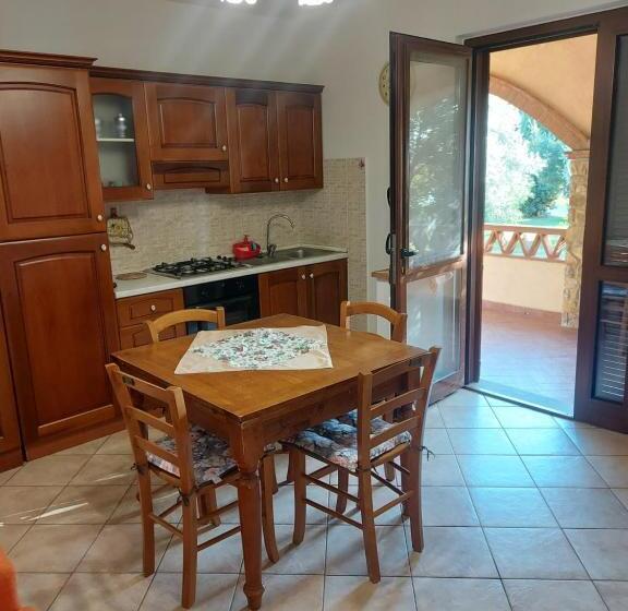 带2个卧室的公寓, Agriturismo La Verde Rosa