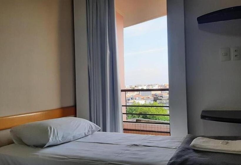Quarto Triplo Estandar, Coité Plaza