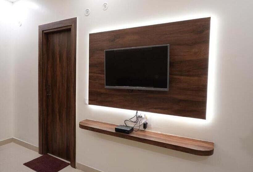 Quarto Estandar Cama King, Vishwanath