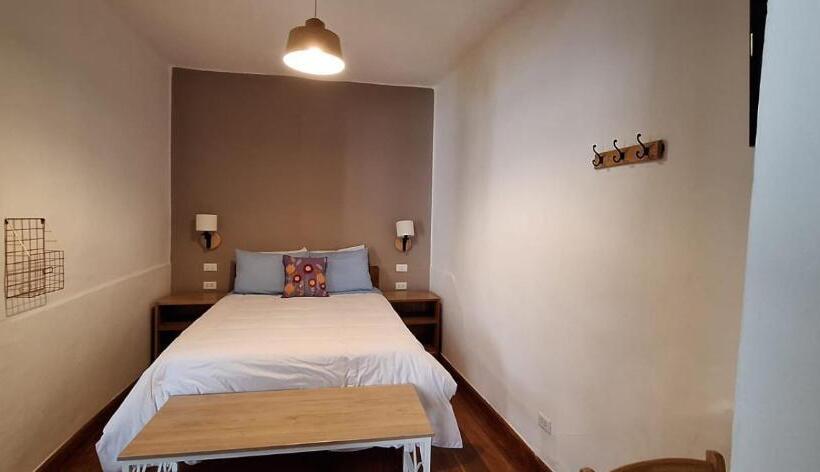 Номер Стандарт, Illa B&b