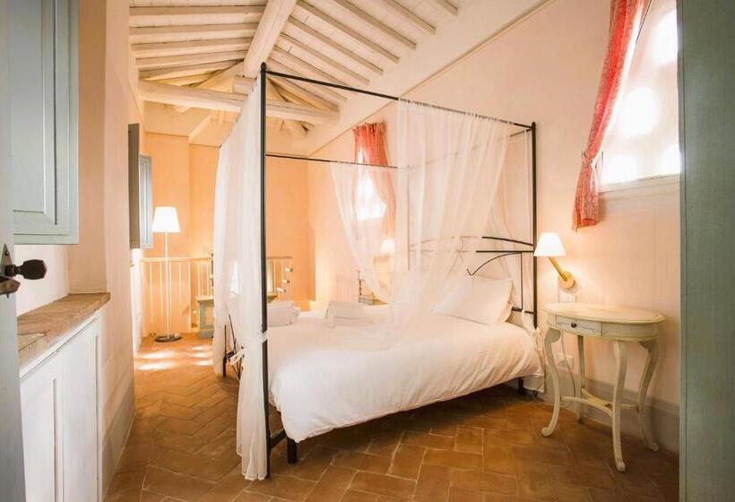 Апартаменты 1 Спальня, Isa Farmhouse With Swimming Pool Just 20 Minutes From Arezzo, Apartments With Panoramic Views