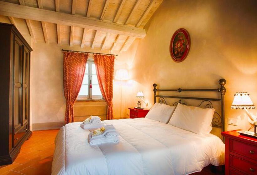 Апартаменты 1 Спальня, Isa Farmhouse With Swimming Pool Just 20 Minutes From Arezzo, Apartments With Panoramic Views
