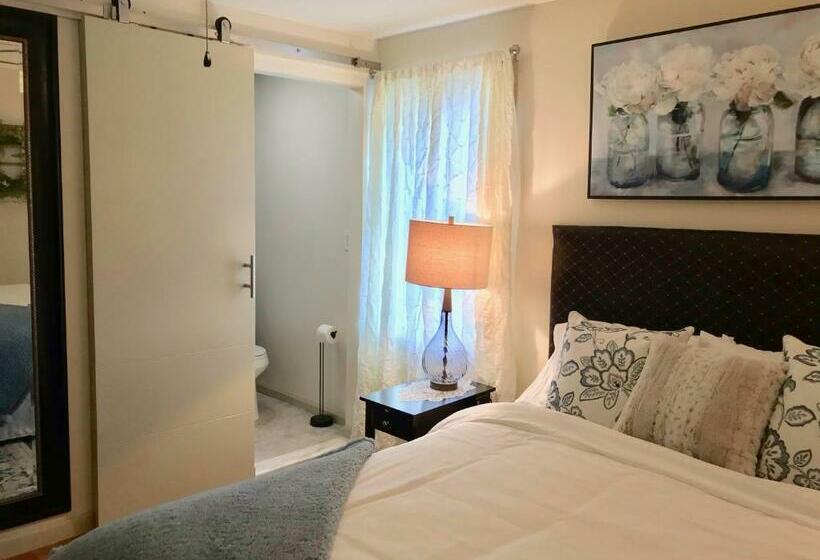 스탠다드 룸, The Little Italy Of Niagara Falls Bed & Breakfast